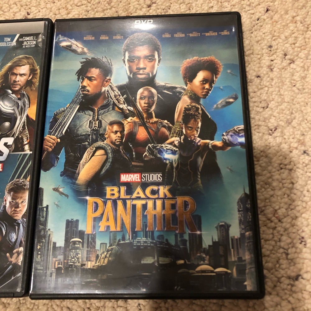 DVD bundle - Picture 3 of 3